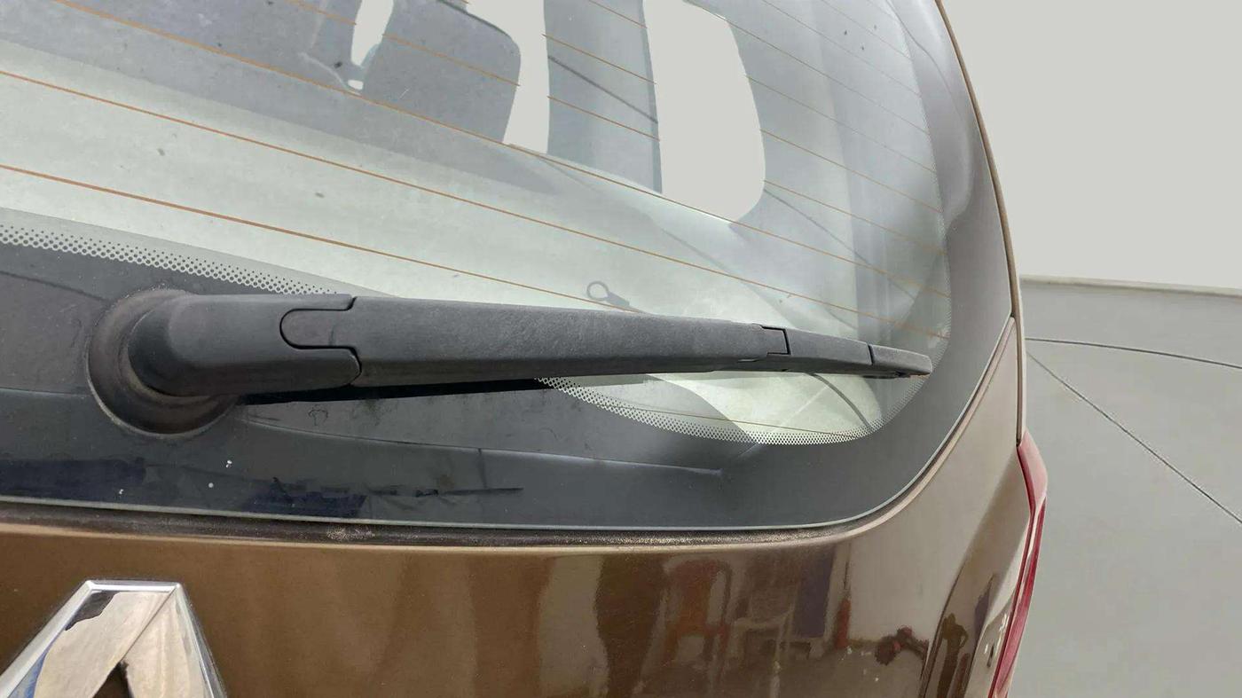 2019 Renault Duster 110 PS RXZ DIESEL, Diesel, Manual, 70,323 km, Rear Wiper