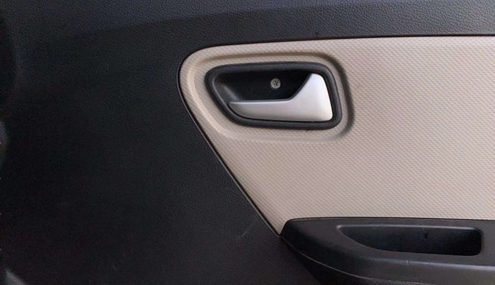 2021 Maruti Alto LXI O, Petrol, Manual, 22,015 km, Driver Side Door Panels Control