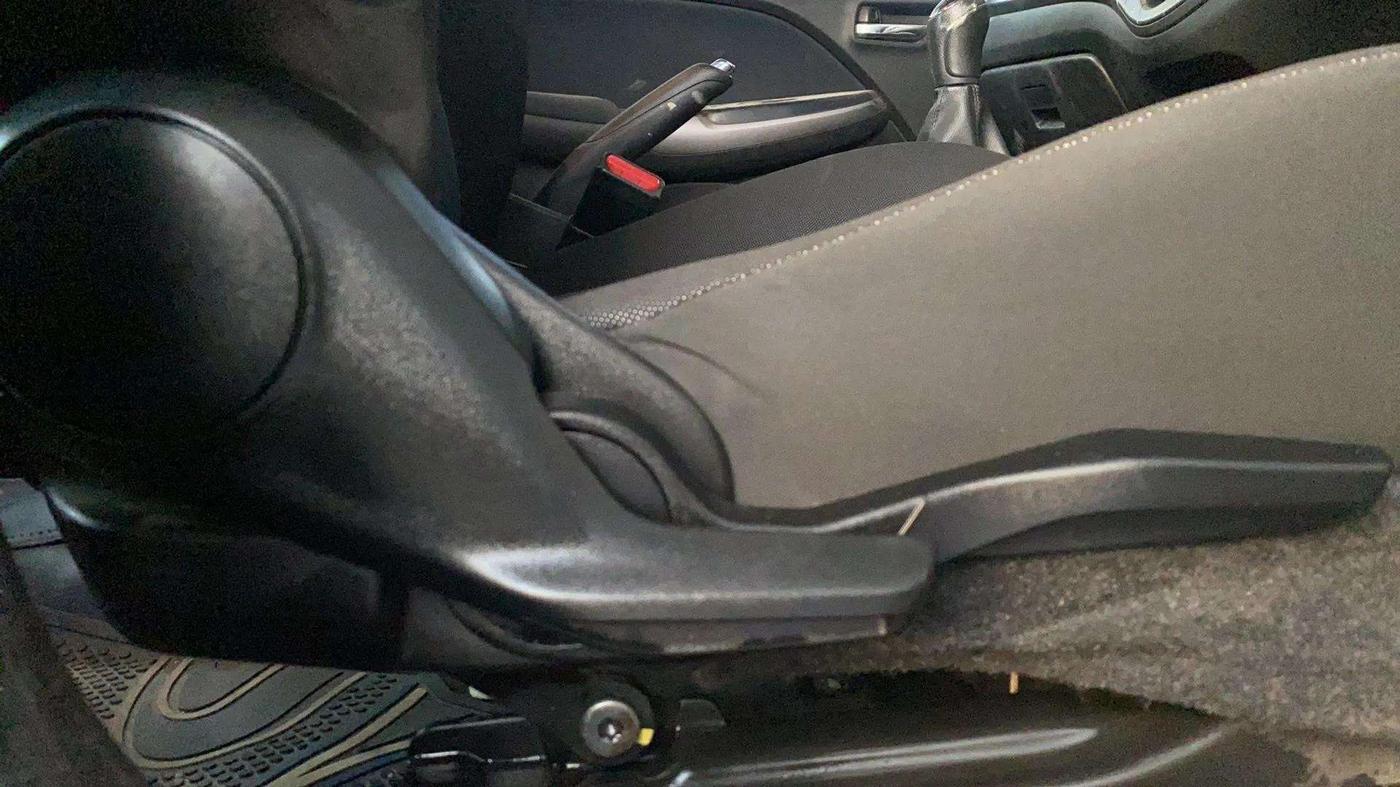 2021 Toyota Glanza G, Petrol, Manual, 54,070 km, Driver Side Adjustment Panel