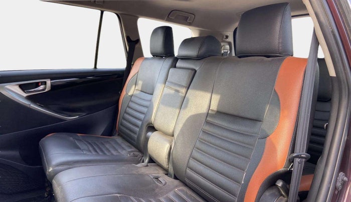 2016 Toyota Innova Crysta 2.4 VX 8 STR, Diesel, Manual, 95,622 km, Right Side Rear Door Cabin