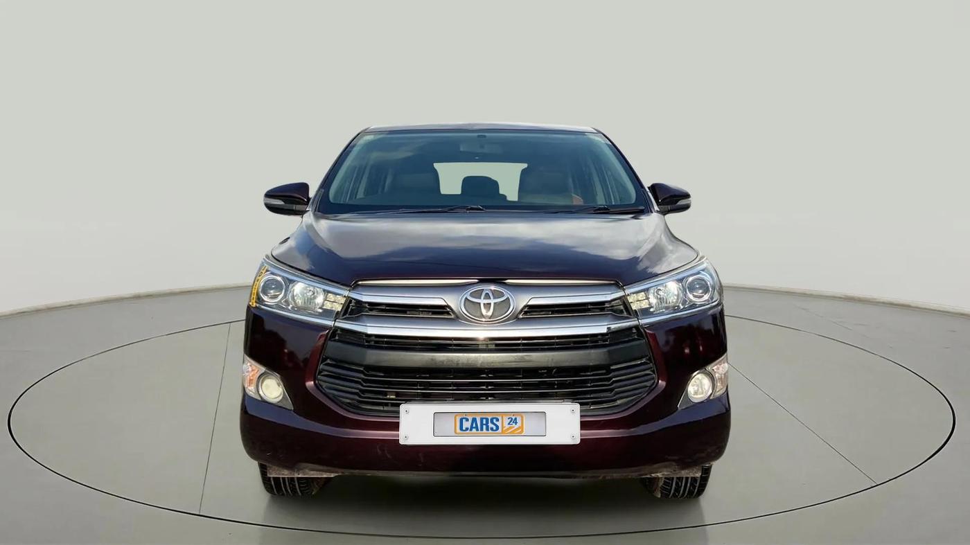 2016 Toyota Innova Crysta 2.4 VX 8 STR, Diesel, Manual, 95,502 km, Front
