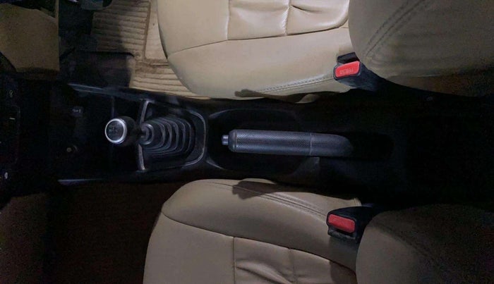2018 Honda Amaze 1.2L I-VTEC S, Petrol, Manual, 64,464 km, Gear Lever