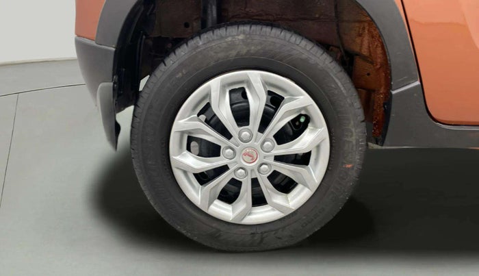 2017 Mahindra Kuv100 K4 PLUS 6 STR, Petrol, Manual, 82,153 km, Right Rear Wheel