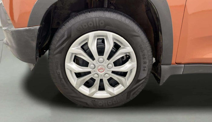 2017 Mahindra Kuv100 K4 PLUS 6 STR, Petrol, Manual, 82,153 km, Left Front Wheel