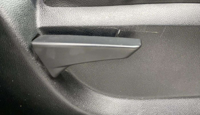 2017 Mahindra Kuv100 K4 PLUS 6 STR, Petrol, Manual, 82,153 km, Driver Side Adjustment Panel