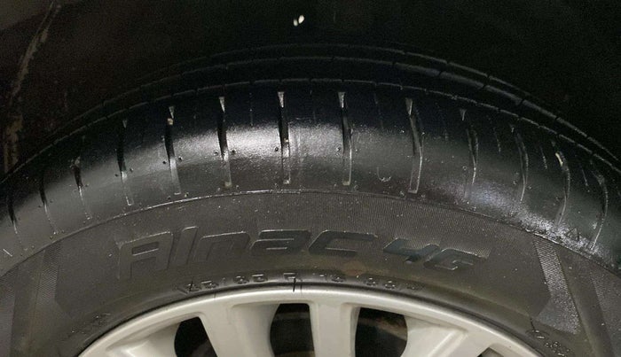 2023 Maruti Dzire ZXI AMT, Petrol, Automatic, 8,033 km, Right Front Tyre Tread