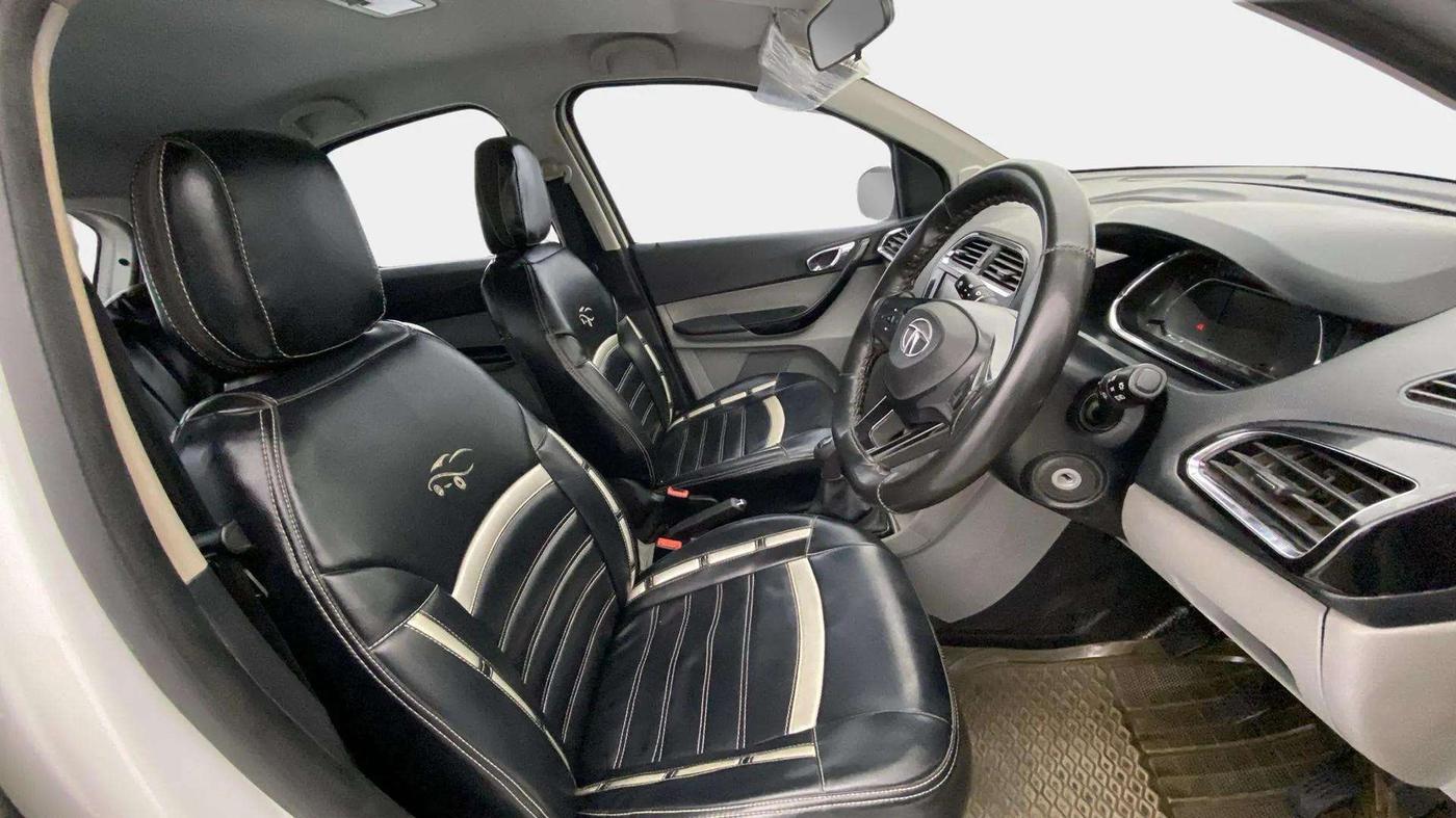 2020 Tata Tiago XZ PETROL, Petrol, Manual, 45,464 km, Right Side Front Door Cabin