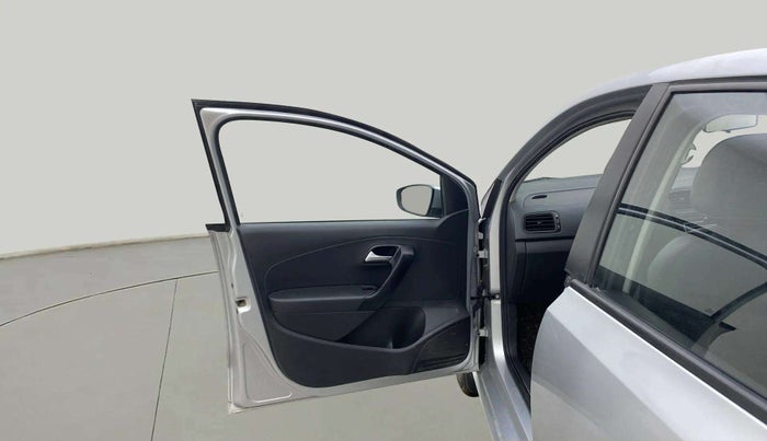 2019 Volkswagen Polo COMFORTLINE 1.0L MPI, Petrol, Manual, 63,783 km, LHS Front Door