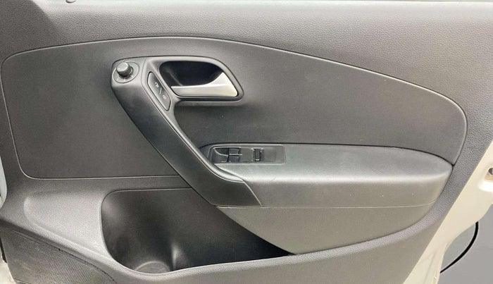 2019 Volkswagen Polo COMFORTLINE 1.0L MPI, Petrol, Manual, 63,783 km, Driver Side Door Panels Control