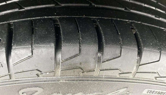 2021 KIA SELTOS GTX PLUS DCT 1.4 PETROL, Petrol, Automatic, 18,038 km, Right Front Tyre Tread