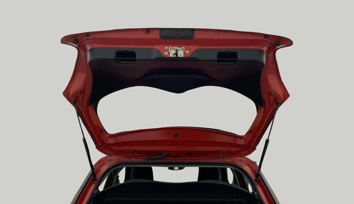 2021 Maruti Swift VXI, Petrol, Manual, 27,342 km, Boot Door Open