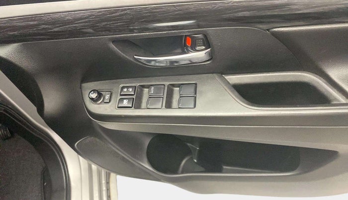 2021 Maruti XL6 ZETA MT, Petrol, Manual, 87,251 km, Driver Side Door Panels Control