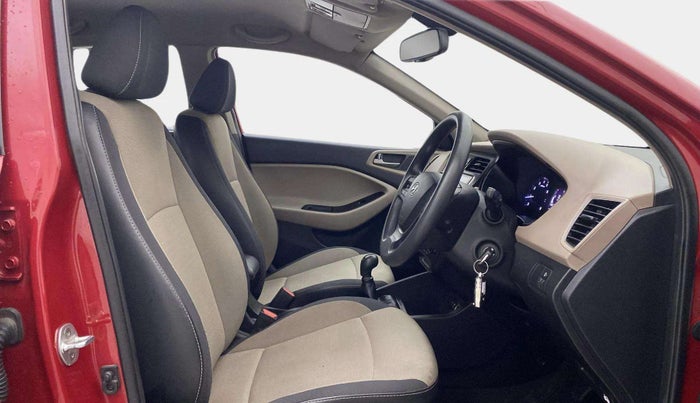 2015 Hyundai Elite i20 SPORTZ 1.2, Petrol, Manual, 72,306 km, Right Side Front Door Cabin