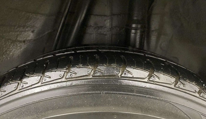2018 Honda Jazz 1.2L I-VTEC V AT, Petrol, Automatic, 92,434 km, Left Rear Tyre Tread