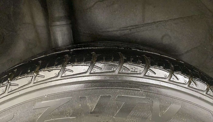 2018 Honda Jazz 1.2L I-VTEC V AT, Petrol, Automatic, 92,434 km, Right Rear Tyre Tread