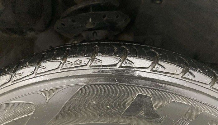 2018 Honda Jazz 1.2L I-VTEC V AT, Petrol, Automatic, 92,434 km, Right Front Tyre Tread