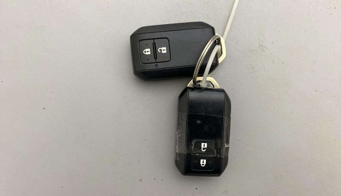 2023 Maruti XL6 ZETA MT, Petrol, Manual, 28,678 km, Key Close Up