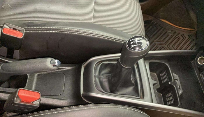 2023 Maruti XL6 ZETA MT, Petrol, Manual, 28,678 km, Gear Lever