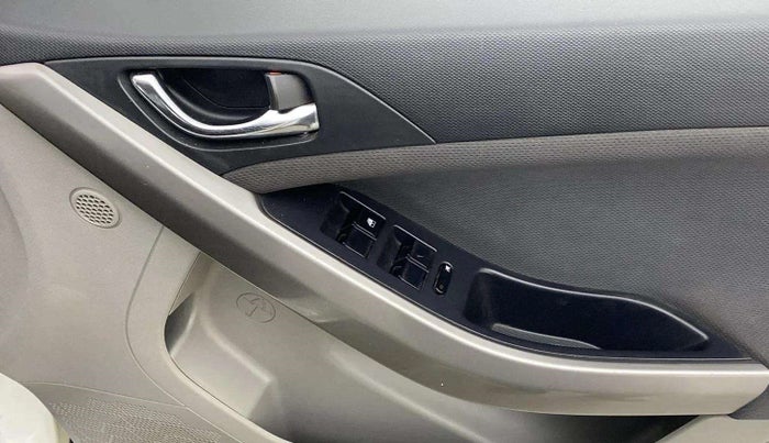 2019 Tata NEXON XZ PLUS PETROL, Petrol, Manual, 69,476 km, Driver Side Door Panels Control
