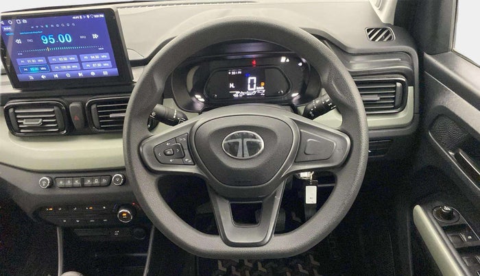 2024 Tata PUNCH ADVENTURE AMT, Petrol, Automatic, 4,529 km, Steering Wheel Close Up