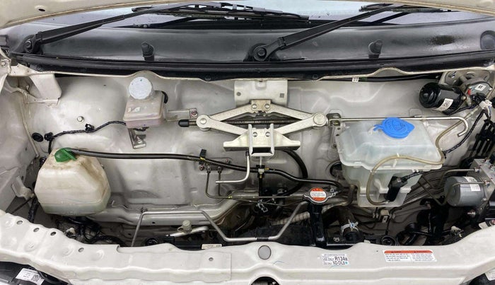 2023 Maruti Eeco 5 STR AC, Petrol, Manual, 52,947 km, Engine View