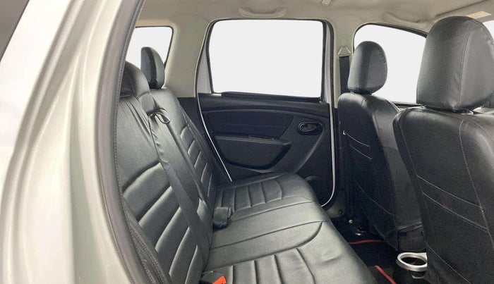 2018 Renault Duster RXS CVT, Petrol, Automatic, 49,641 km, Right Side Rear Door Cabin