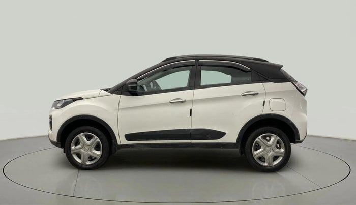 2022 Tata NEXON XM SUNROOF PETROL, Petrol, Manual, 28,608 km, Left Side