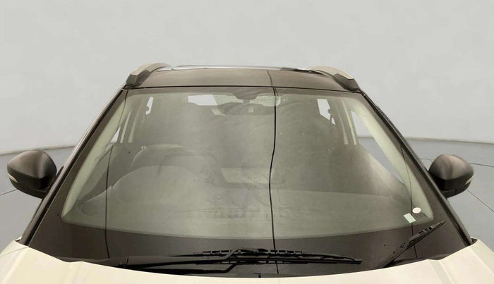 2022 Tata NEXON XM SUNROOF PETROL, Petrol, Manual, 28,608 km, Front Windshield