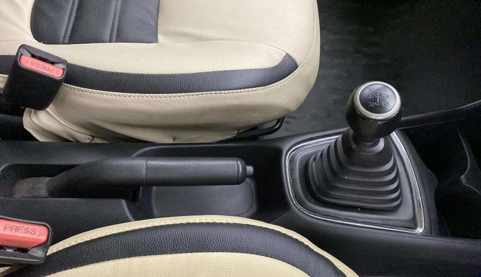 2018 Honda Amaze 1.2L I-VTEC S, Petrol, Manual, 70,409 km, Gear Lever