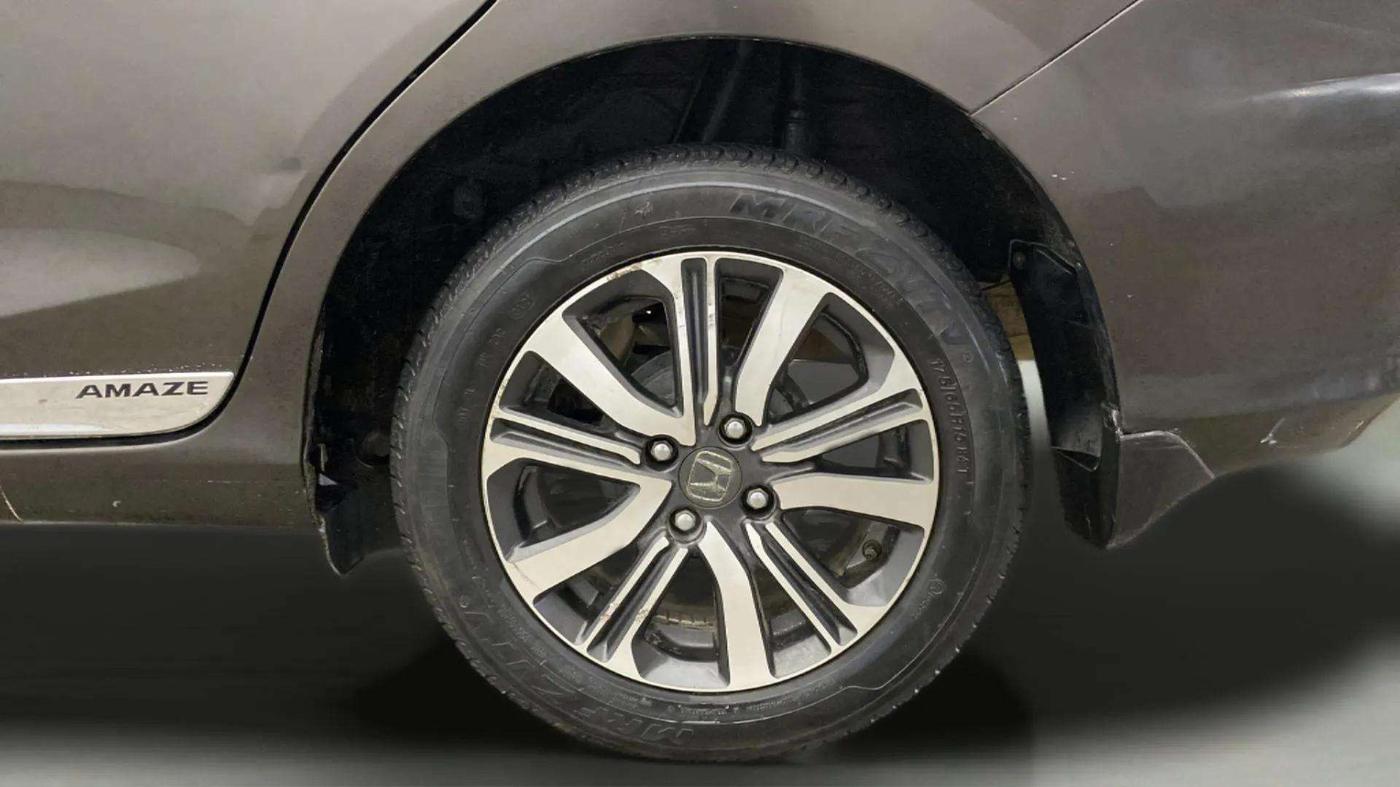 2021 Honda Amaze 1.2L I-VTEC VX, Petrol, Manual, 26,656 km, Left Rear Wheel