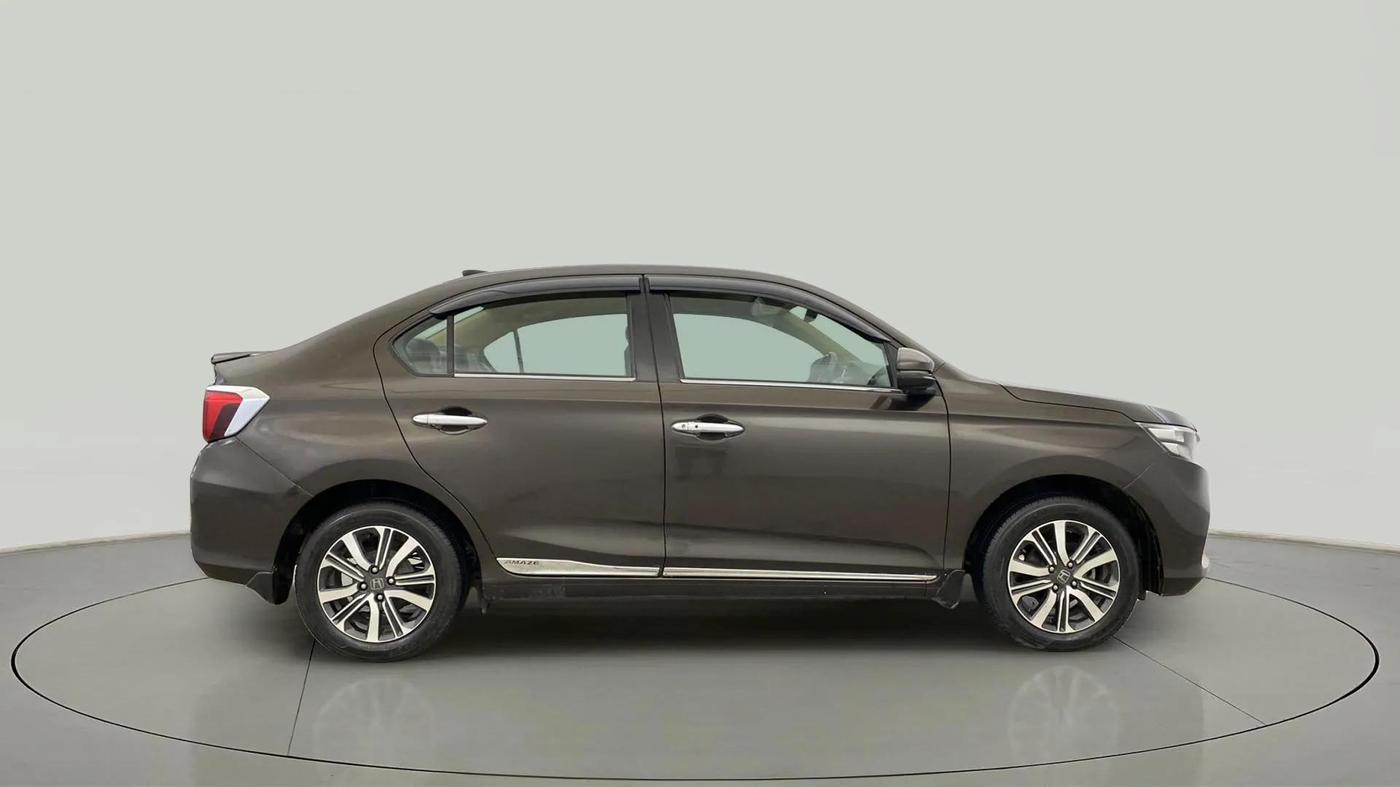 2021 Honda Amaze 1.2L I-VTEC VX, Petrol, Manual, 26,656 km, Right Side View
