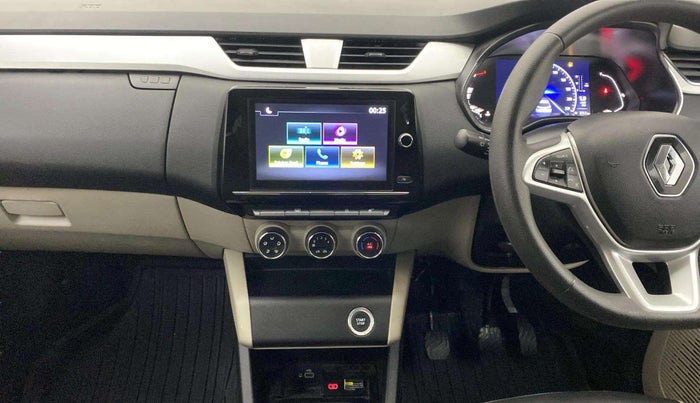 2024 Renault TRIBER RXZ, Petrol, Manual, 5,528 km, Dashboard