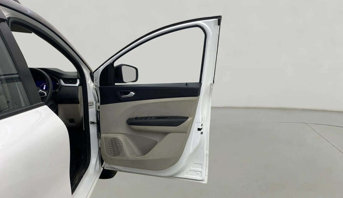2024 Renault TRIBER RXZ, Petrol, Manual, 5,528 km, RHS Front Door