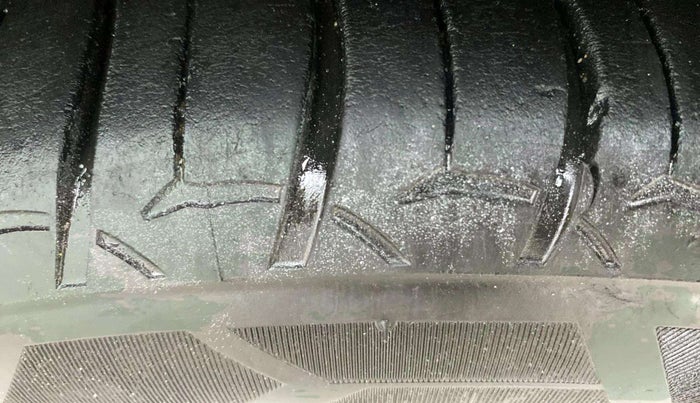 2019 Maruti Baleno ZETA CVT PETROL 1.2, Petrol, Automatic, 83,653 km, Left Front Tyre Tread