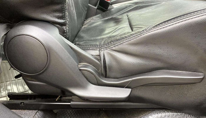 2019 Maruti Baleno ZETA CVT PETROL 1.2, Petrol, Automatic, 83,653 km, Driver Side Adjustment Panel