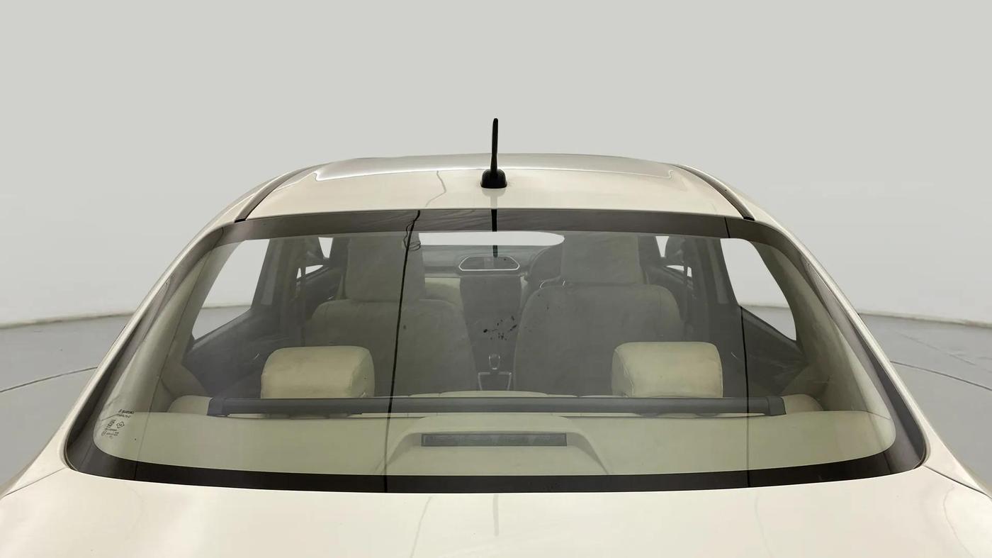 2024 Maruti Dzire VXI AMT, CNG, Automatic, 17,070 km, Rear Windshield