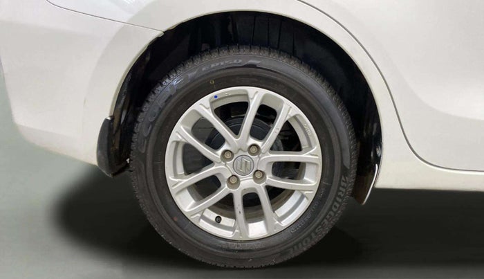 2024 Maruti Dzire VXI AMT, CNG, Automatic, 17,070 km, Right Rear Wheel