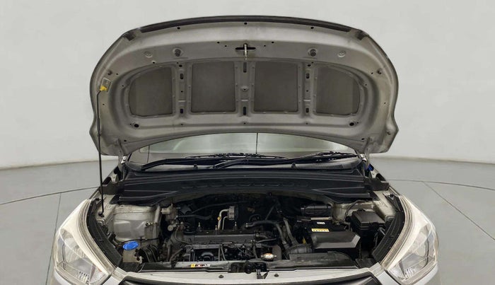 2017 Hyundai Creta E PLUS 1.6 PETROL, Petrol, Manual, 43,623 km, Open Bonet