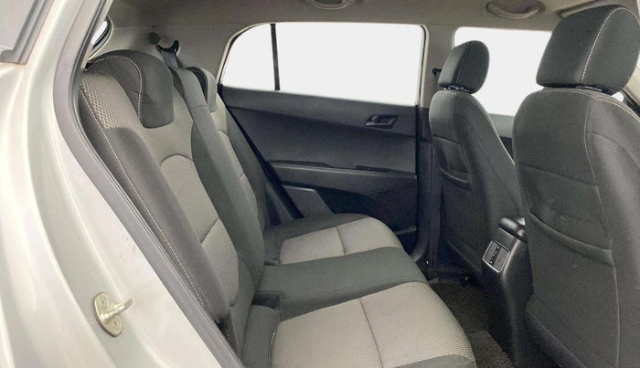 2017 Hyundai Creta E PLUS 1.6 PETROL, Petrol, Manual, 43,623 km, Right Side Rear Door Cabin
