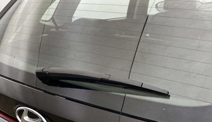 2022 Hyundai NEW I20 ASTA (O) 1.2 MT, Petrol, Manual, 40,473 km, Rear Wiper