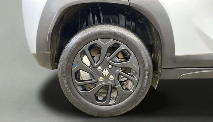 2023 Maruti FRONX DELTA PLUS 1.2L AGS, Petrol, Automatic, 22,569 km, Right Rear Wheel