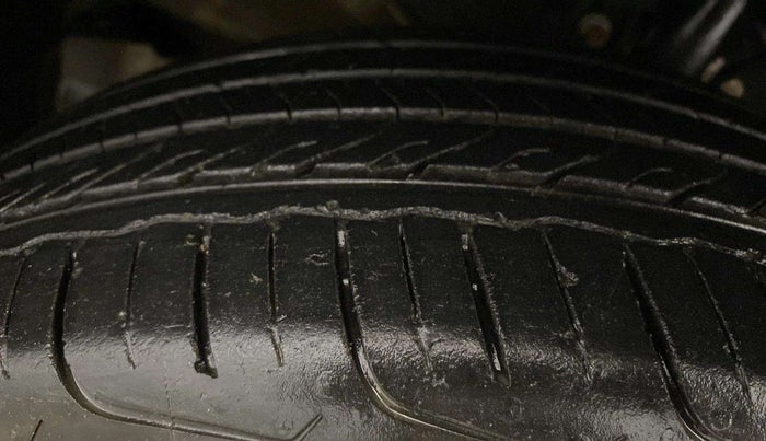 2023 Maruti FRONX DELTA PLUS 1.2L AGS, Petrol, Automatic, 22,569 km, Left Front Tyre Tread