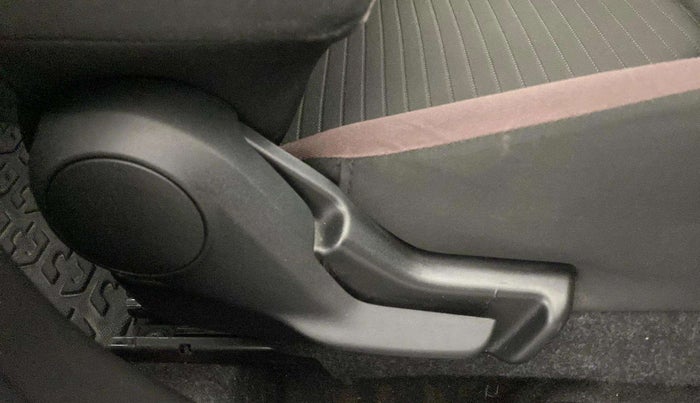 2023 Maruti FRONX DELTA PLUS 1.2L AGS, Petrol, Automatic, 22,569 km, Driver Side Adjustment Panel