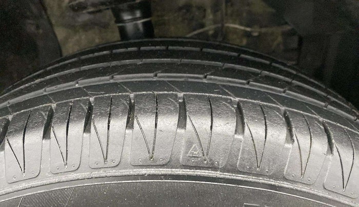 2021 Toyota URBAN CRUISER HIGH GRADE MT, Petrol, Manual, 62,841 km, Right Front Tyre Tread