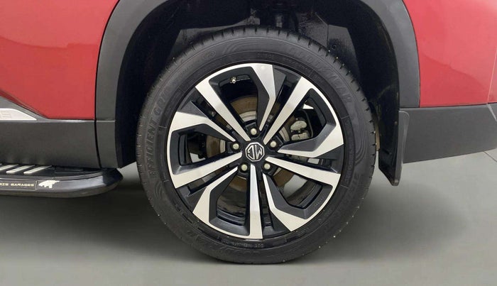 2023 MG HECTOR PLUS SHARP PRO 1.5 TURBO MT 6 STR, Petrol, Manual, 19,276 km, Left Rear Wheel