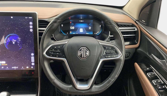 2023 MG HECTOR PLUS SHARP PRO 1.5 TURBO MT 6 STR, Petrol, Manual, 19,276 km, Steering Wheel Close Up