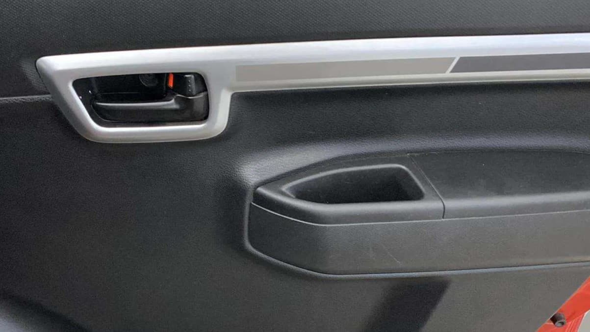 2021 Maruti S PRESSO VXI CNG, CNG, Manual, 64,453 km, Driver Side Door Panels Control