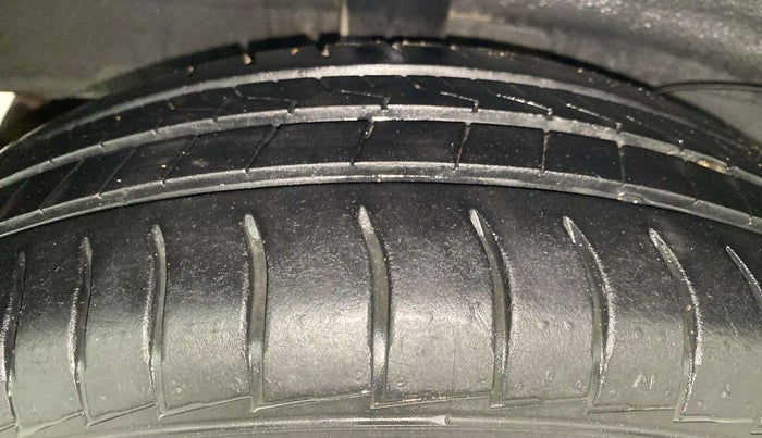 2020 Hyundai NEW SANTRO SPORTZ AMT, Petrol, Automatic, 27,876 km, Right Rear Tyre Tread