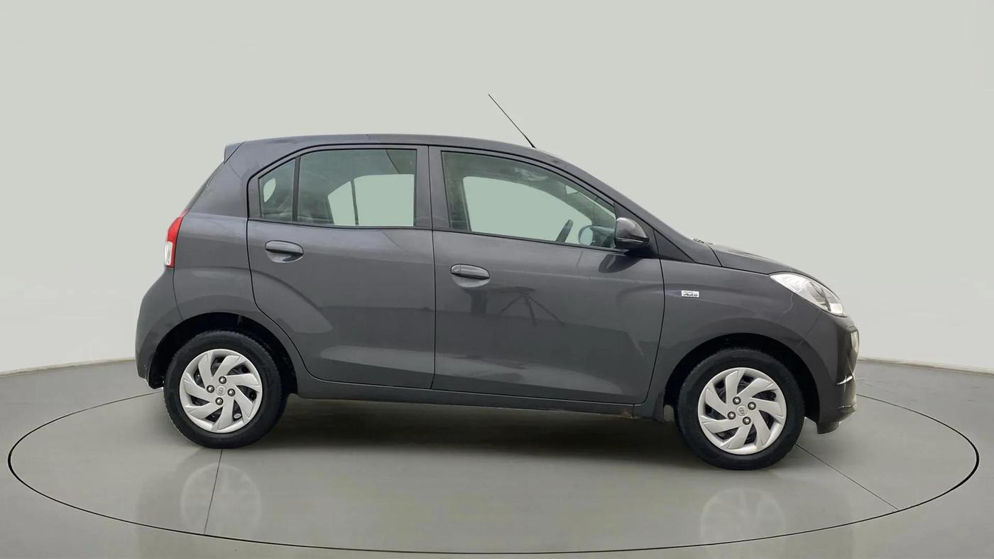 2020 Hyundai NEW SANTRO SPORTZ AMT, Petrol, Automatic, 28,040 km, Right Side View