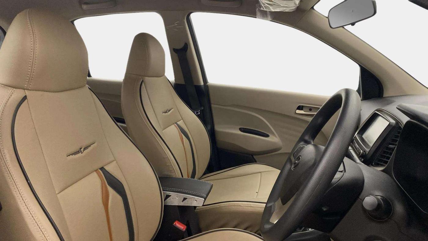 2020 Hyundai NEW SANTRO SPORTZ AMT, Petrol, Automatic, 28,040 km, Right Side Front Door Cabin